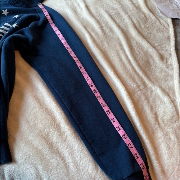 Under Armour Loose Men's Hoodie Size Medium Navy Blue Kangaroo
Pockets - Picture 8 of 10